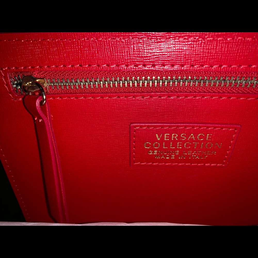 Versace Collection - Picture 7 of 7